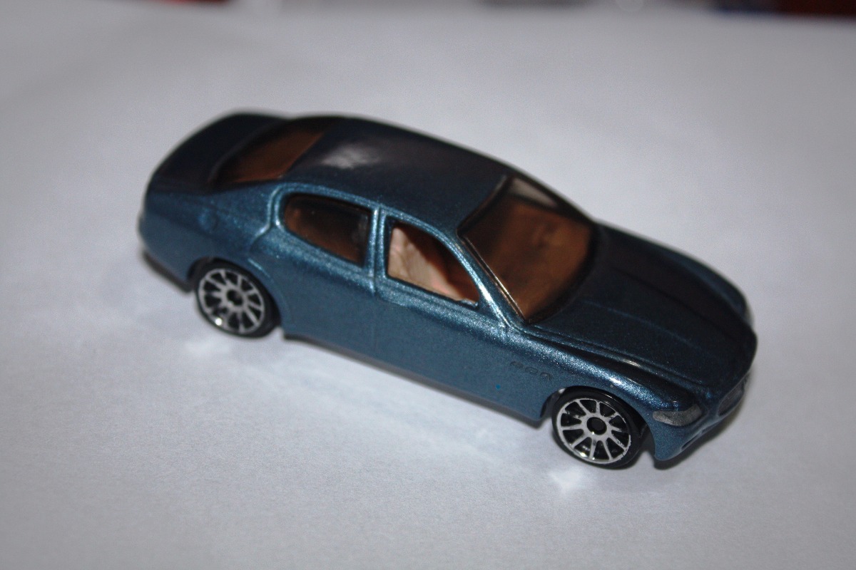 Hot wheels maserati quattroporte Hot wheels maserati quattroporte