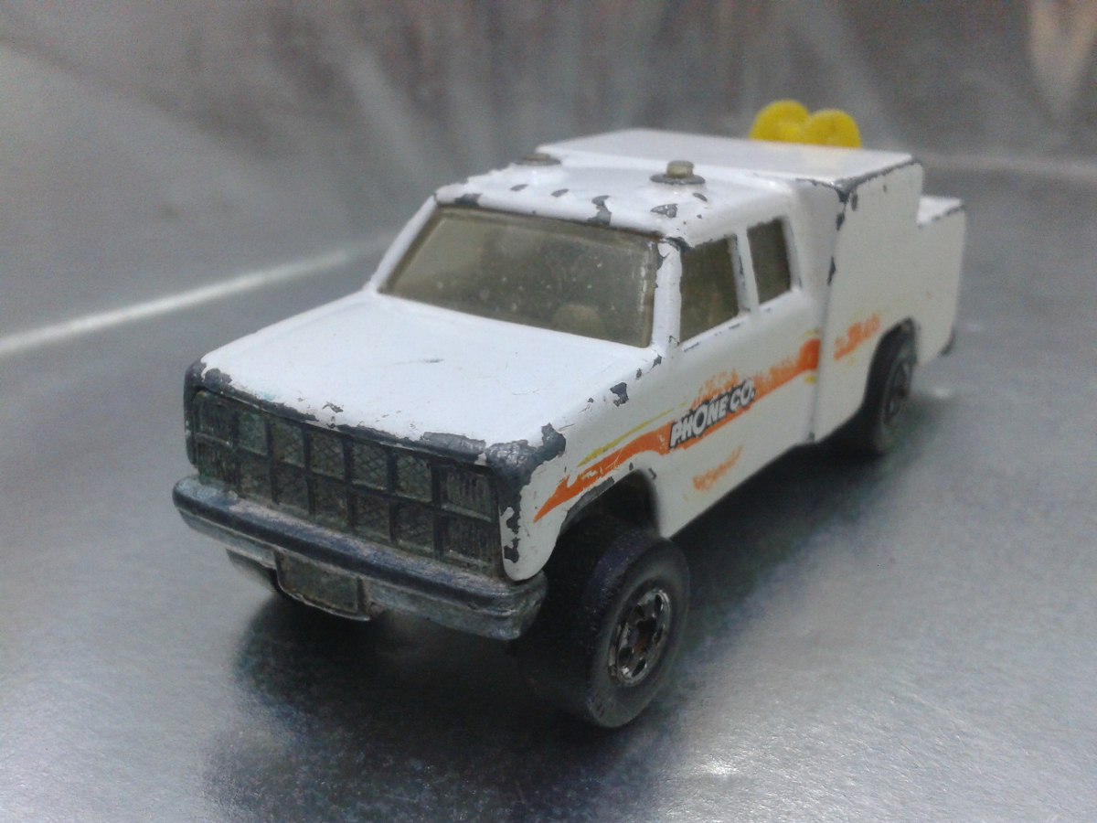 hot wheels phone truck