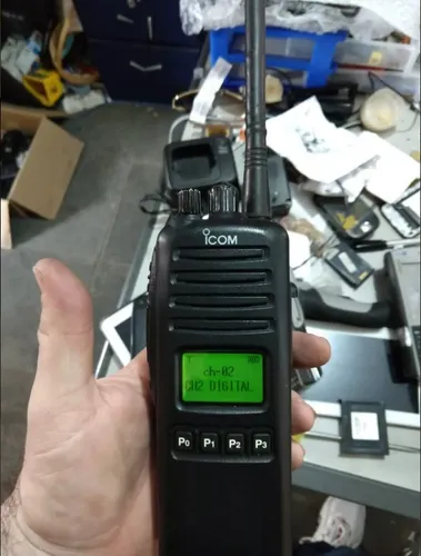 Ht Radio Portatil Icon Ic-f70ds Digital Vhf P25 Completo