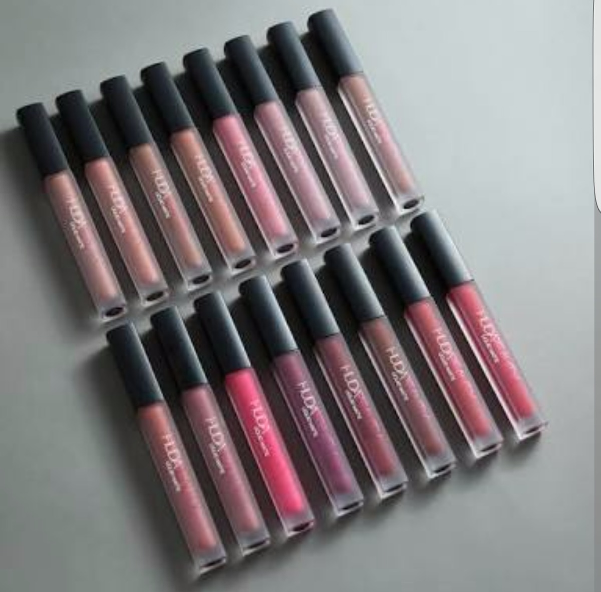 Huda Beauty Lipstick Gama De 12 Labiales 520 00 En Mercado Libre