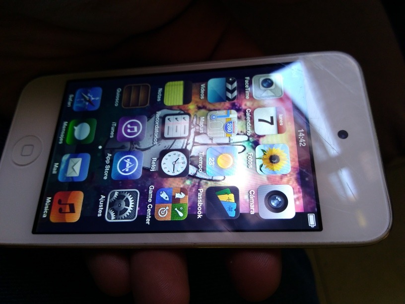 Ipod Touch Cuarta Generacion 16gb - $ 550.00 en Mercado Libre Ipod Touch Cuarta Generacion 16gb - $ 550.00 en Mercado Libre