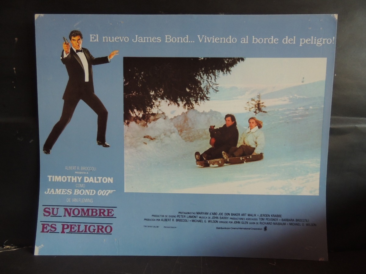 james-bond-007-su-nombre-es-peligro-cartel-lobby-card-D_NQ_NP_625834-MLM30217499590_052019-F.jpg