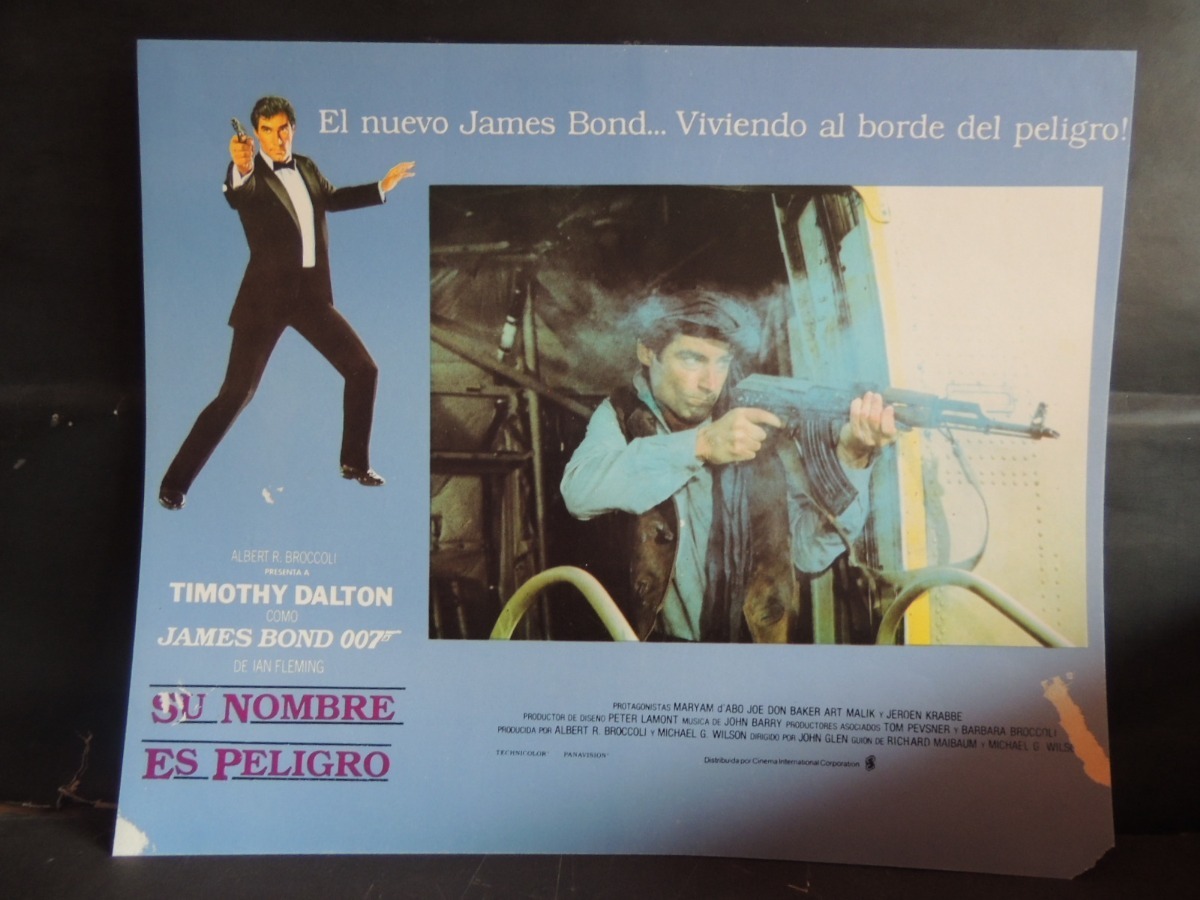 james-bond-007-su-nombre-es-peligro-cartel-lobby-card-D_NQ_NP_680393-MLM30217462851_052019-F.jpg