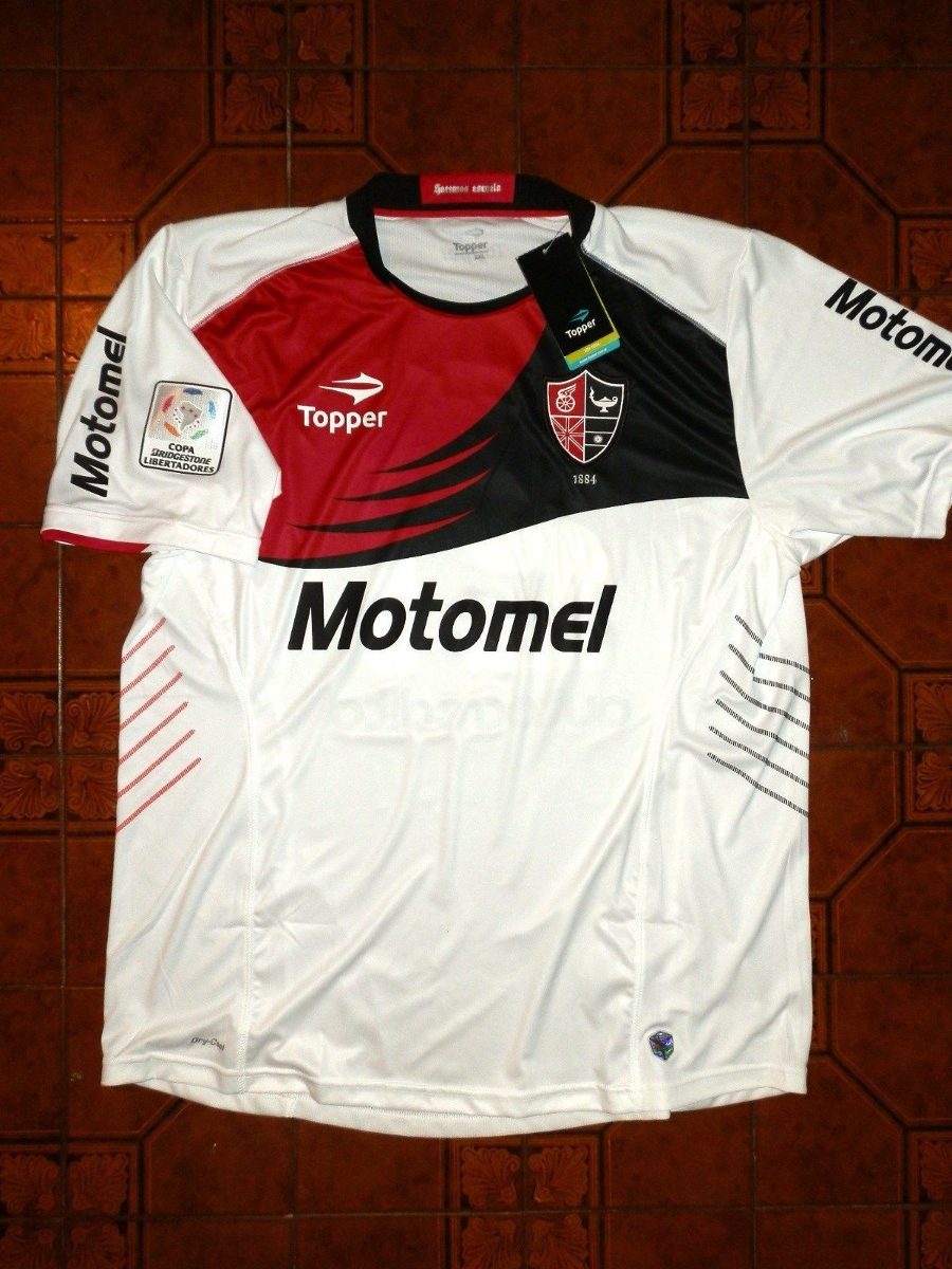 Newell's Old Boys Jersey ~ Newells Old Boys Men's Retro Soccer Jersey