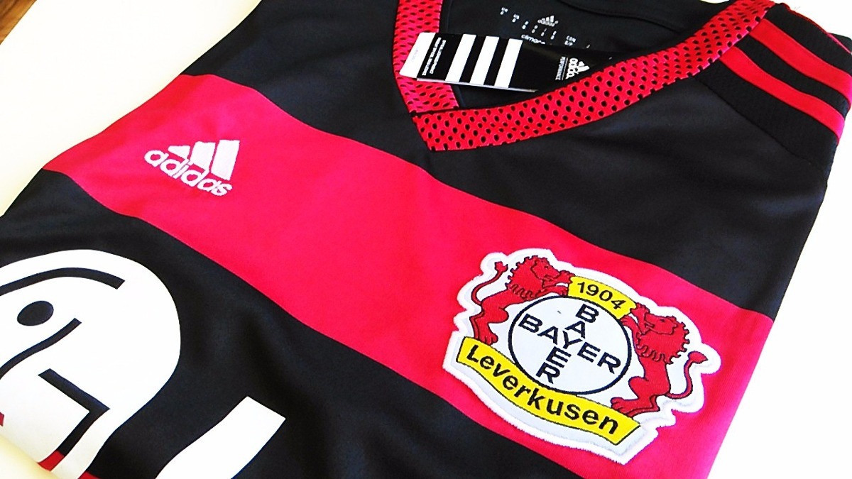 comprar camiseta Bayer 04 Leverkusen chica comprar camiseta Bayer 04 Leverkusen chica