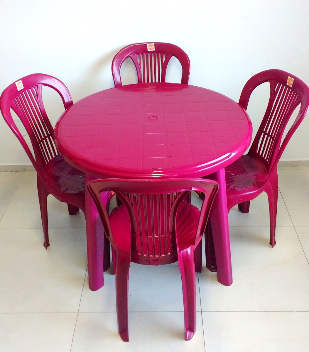 Jogo De Mesa Redonda C/ 4 Cadeiras Plásticas Vinho R