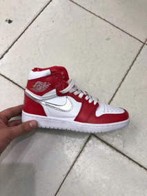 jordan retro 1 blancos con rojo