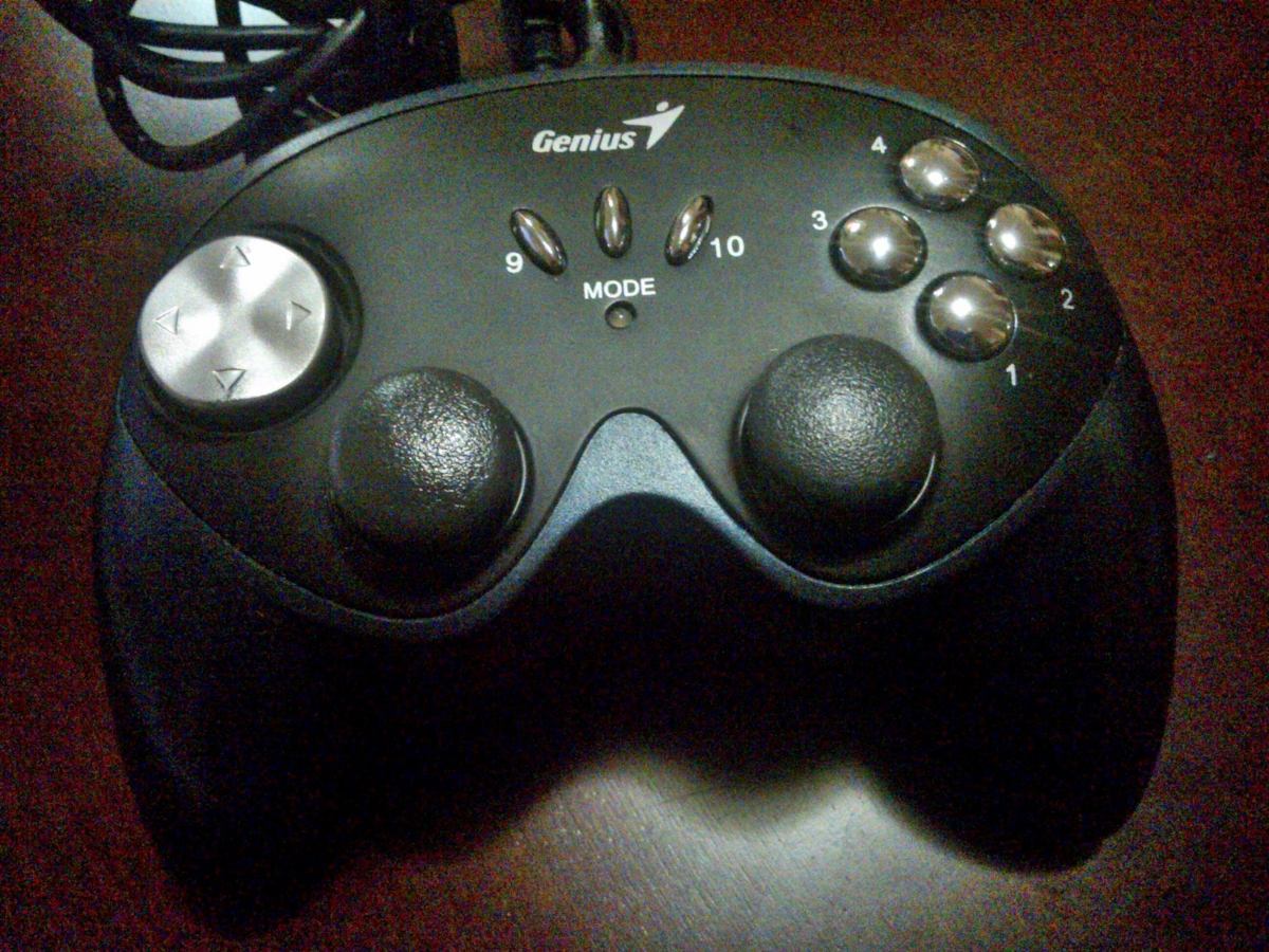 Genius MaxFire G-12U Vibration gamepad Driver