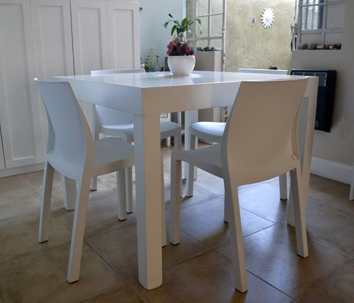 Juego Comedor Madera Mesa Laqueada Cuadrada Con 2 Sillas - $ 4.110 ... Juego Comedor Madera Mesa Laqueada Cuadrada Con 2 Sillas - $ 4.110 ...