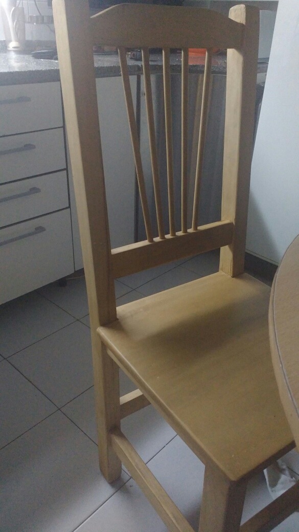 Juego De 4 Sillas De Madera Para Cocina O Comedor - $ 3.999,00 en ... Juego De 4 Sillas De Madera Para Cocina O Comedor - $ 3.999,00 en ...