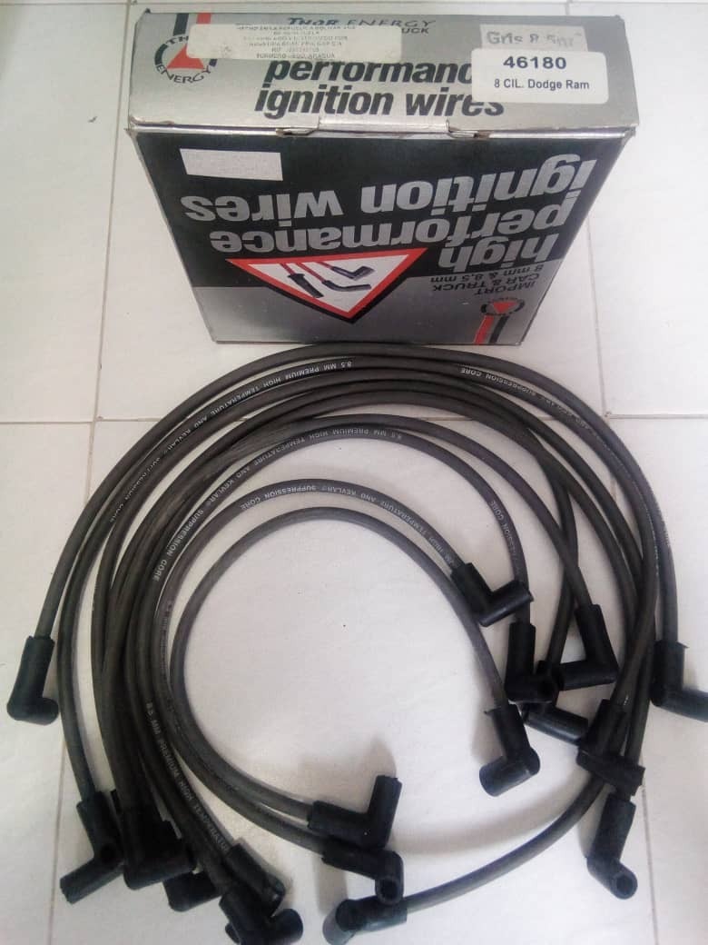 juego-de-cables-bujias-dodge-ram-8-cilindros-85mm-46180-D_NQ_NP_986036-MLV28648195928_112018-F.jpg