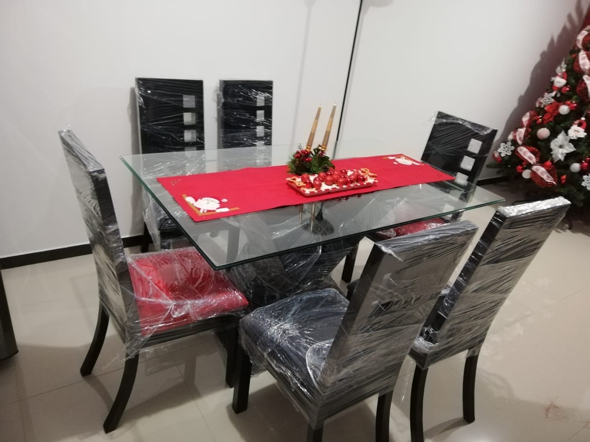 Juego De Comedor Diseño Moderno - U$S 600,00 en Mercado Libre Juego De Comedor Diseño Moderno - U$S 600,00 en Mercado Libre