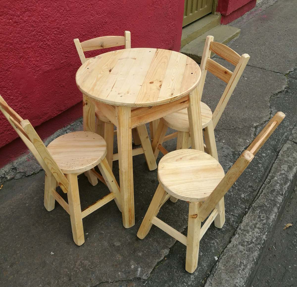Sillas y mesas para bar Sillas y mesas para bar