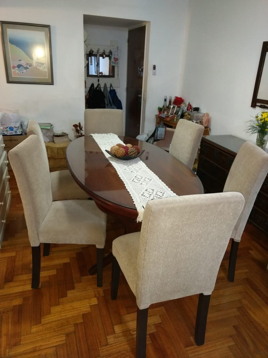 Juego Living Comedor Mesa Ovalada Roble Y Sillas Chenille Juego Living Comedor Mesa Ovalada Roble Y Sillas Chenille