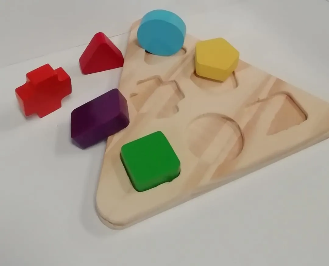 juguetes de encastre en madera