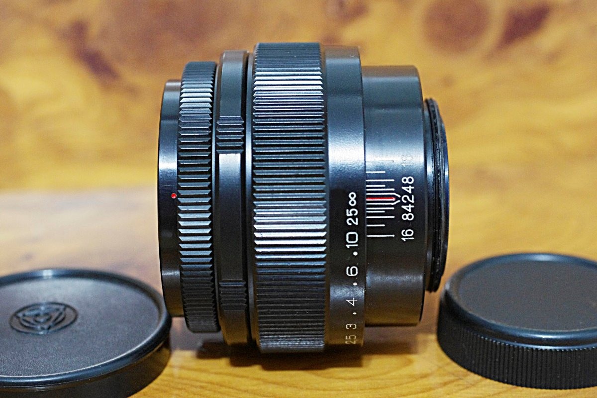 Jupiter 9 85mm 2.0 Preset M42 15 Lâminas Canon Nikon Pentax - R$ 981,00