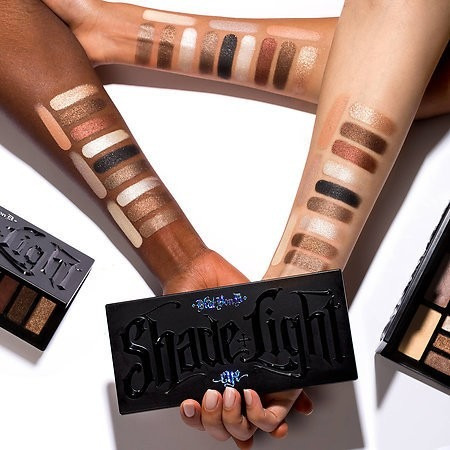 Kat Von D Shade Light Glimmer Eye Contour Palette 2 679 78 Kat Von D Shade Light Glimmer Eye Contour Palette