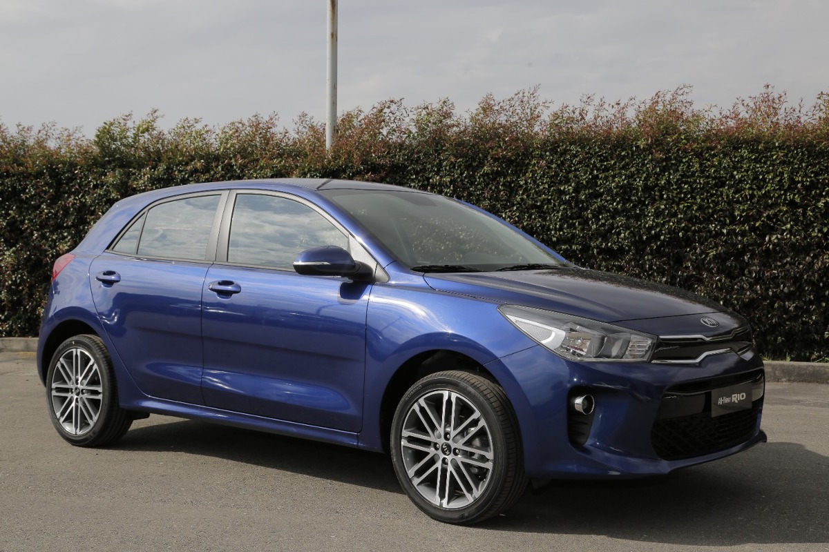 Kia Rio Hatchback 2019 Mecánico Azul 52.590.000 en