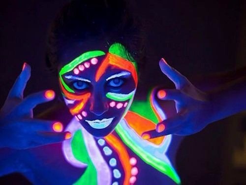 Resultado de imagem para tintas neon