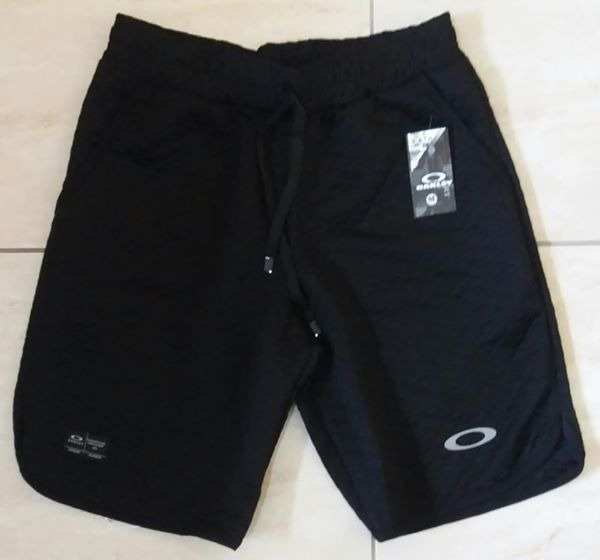 diretório vaga tocar piano lançamento bermuda oakley - paginasdemusica.pt