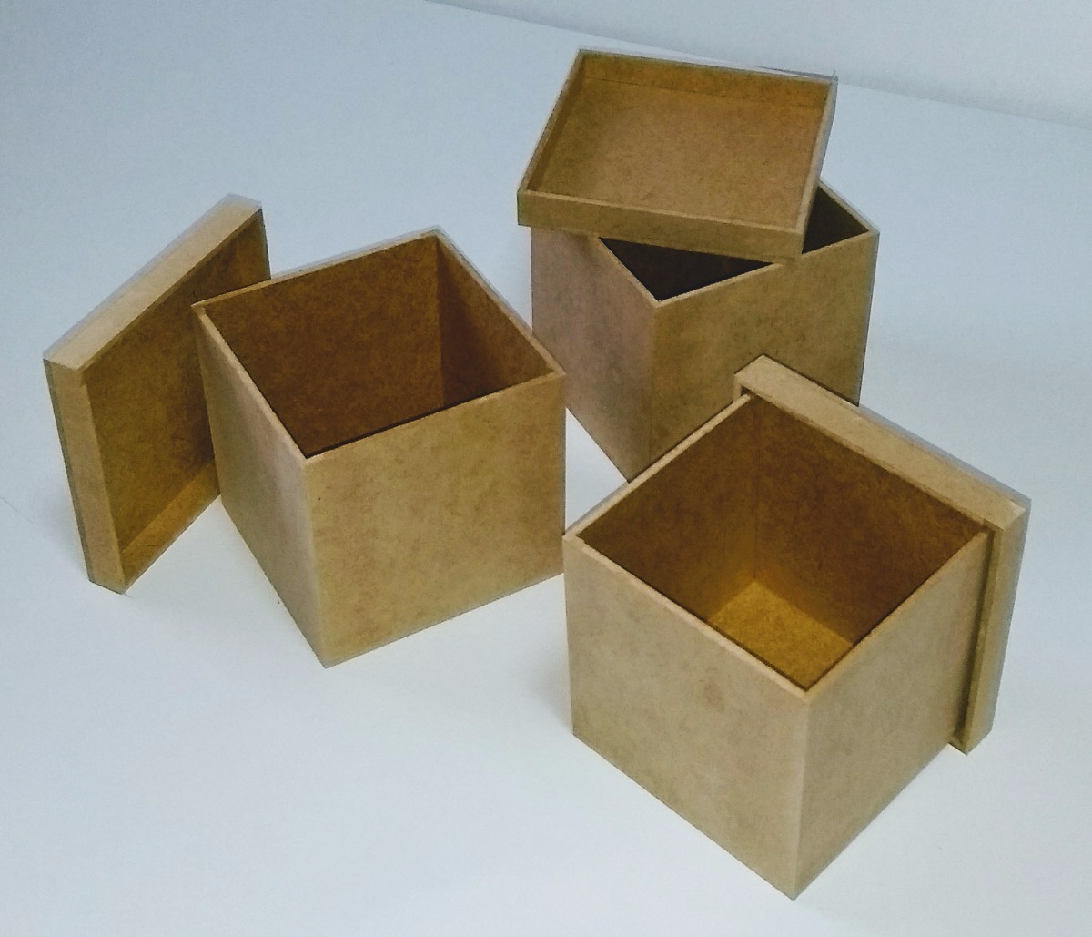 Kit Com 20 Caixas Mdf Cru 10x10x10 Cm Lembrancinha Casamento - R$ 43,56