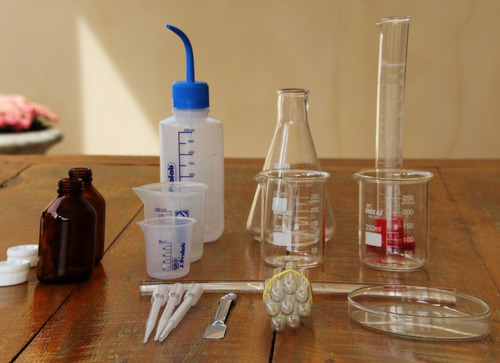 Tipos de vidrarias de laboratorio de quimica