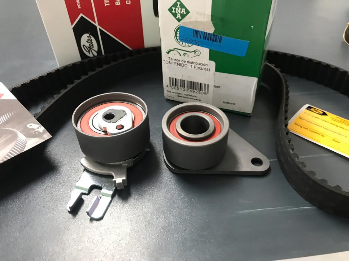 Ford Focus Mk2 2.5 Correa De Distribución /& Kit Bomba de agua de 05 a 12 Set Gates Nuevos De Calidad