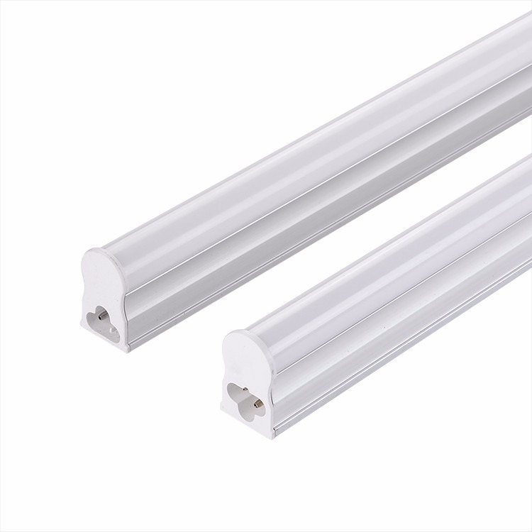 Lampada Led Tubular Com Calha T5 120cm 1.2m 18w 6400k - R$ 26,30 em ...