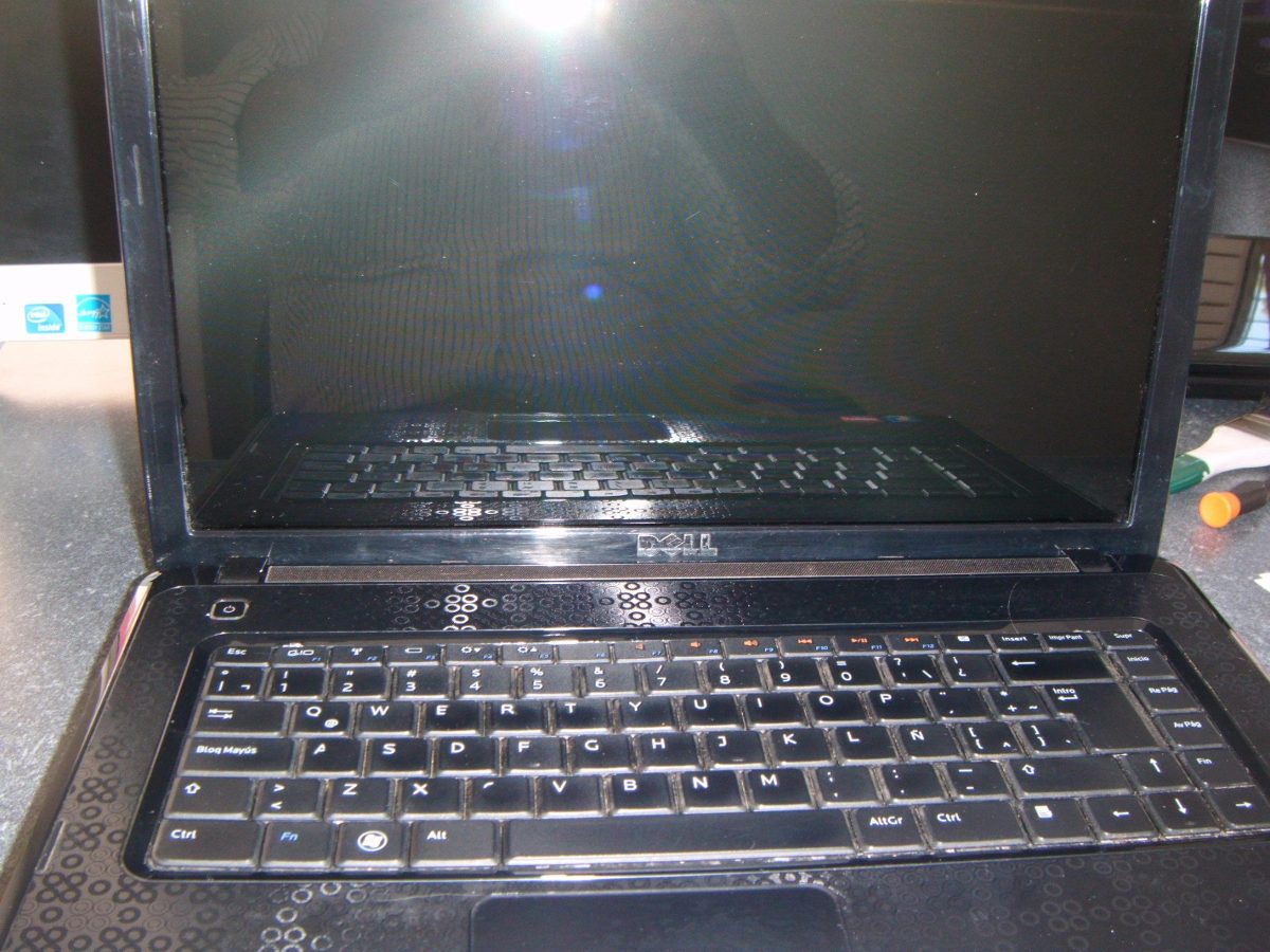 Laptop Dell Inspiron M5030 Driver Update