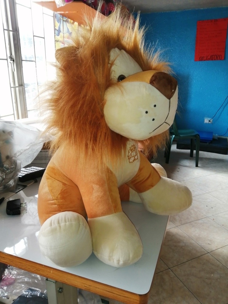 peluche leon grande