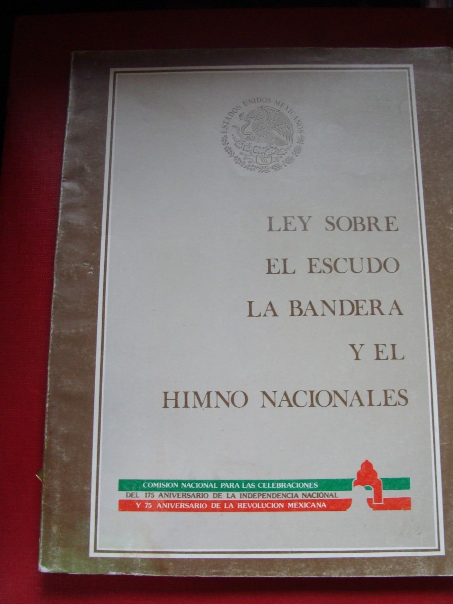 Libro Ley Sobre El Escudo La Bandera Y El Himno Nacionales 26000