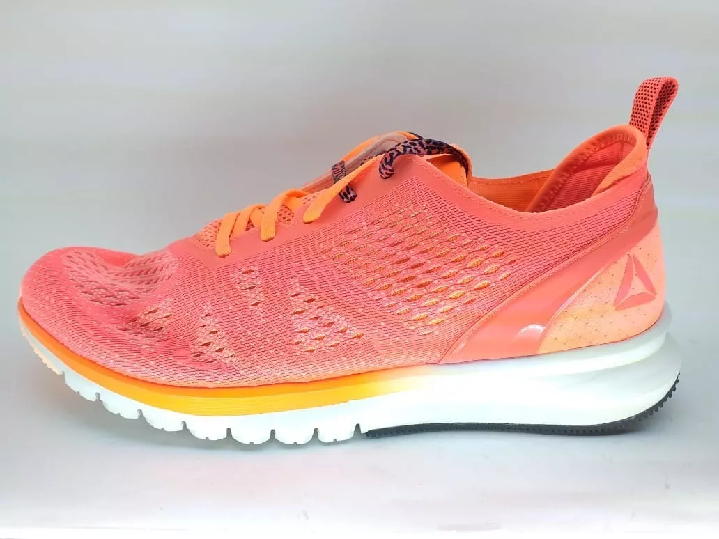 OUTLET 50% | Liquidación Tenis Reebok Anaranjados Unisex Talla 27 - $  1,700.00