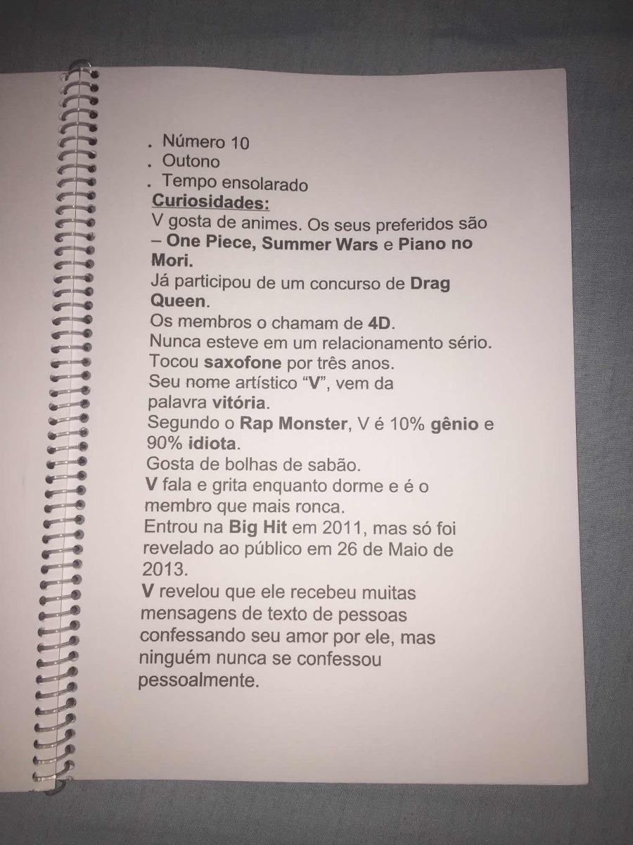 Livro (bts )kim Taehyung - R$ 60,00 em Mercado Livre