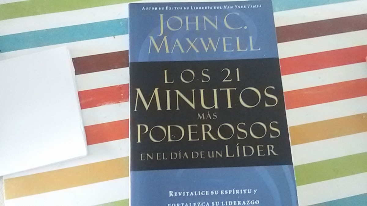 los 21 minutos mas poderosos en el dia de un lider maxwell. Cargando zoom.