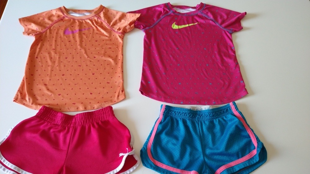ropa deportiva de nena