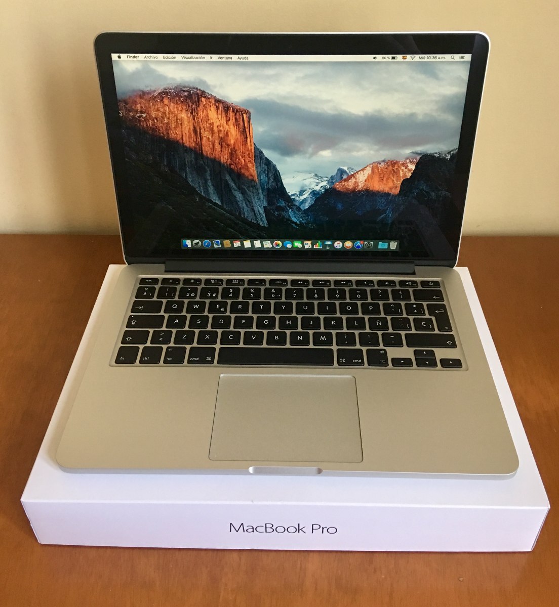 Macbook Pro Retina 13 Pulg. I5, 128gb Ssd, Early 2015. - Bs. 10.250.000