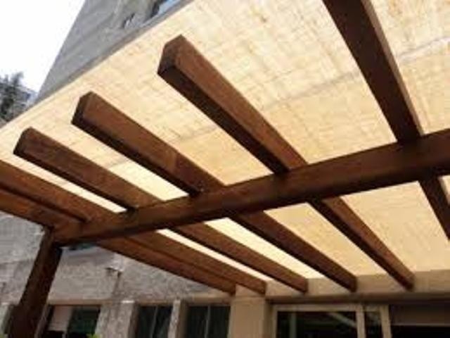 Malla Sombra Residencial En Estructura De Madera ( M2 ) - $ 990.00 en