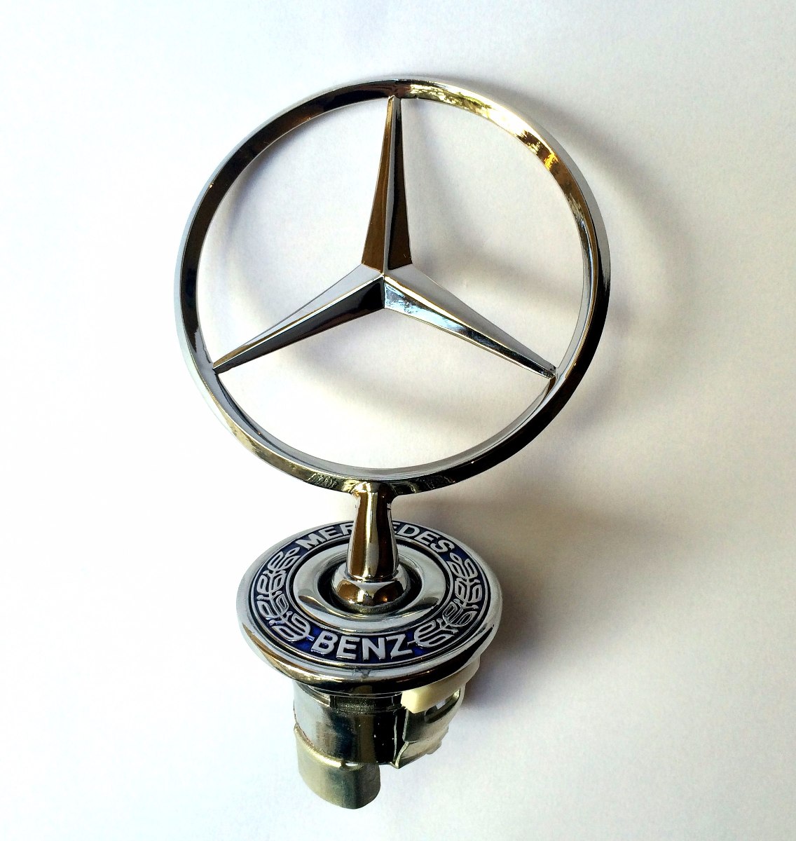 Emblema Mercedes Benz Estrela 210 880 01 86 - R$ 158,99 em Mercado Livre