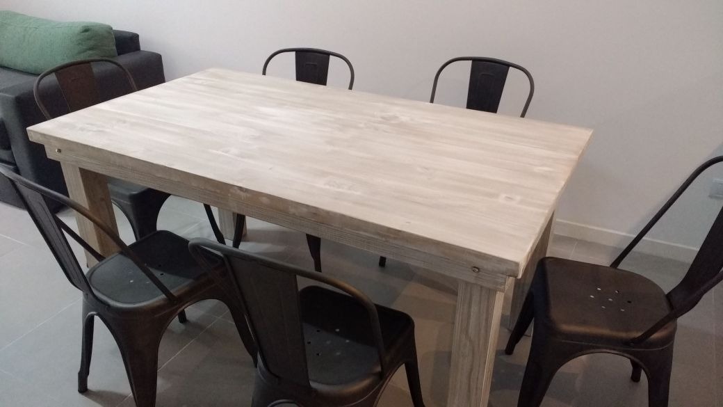 Mesa Comedor Madera Maciza Patinada Y Laqueada 1.30 X 0.80 M ... Mesa Comedor Madera Maciza Patinada Y Laqueada 1.30 X 0.80 M ...