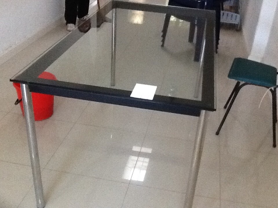 Mesa comedor vidrio cromada 3.500,00 en mercado libre
