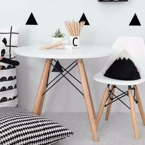 Mesa Con Sillas Eames Comedor Moderno Minimalista Vintage ... Mesa Con Sillas Eames Comedor Moderno Minimalista Vintage ...