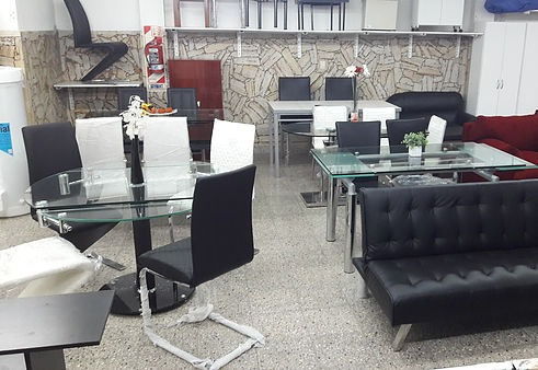 Mesa De Comedor Vidrio Templado Quadratto 2x1mts Base Acero ... Mesa De Comedor Vidrio Templado Quadratto 2x1mts Base Acero ...