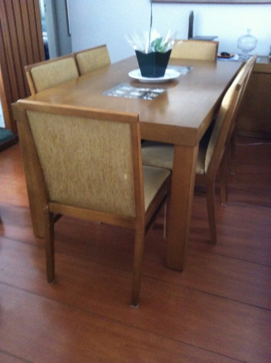 Sala De Jantar Vidro E Madeira ~ Mesa Madeira Jantar Tampo D Vidro C Pedrinhas + 6 Cadeiras R$ 800 Sala De Jantar Vidro E Madeira ~ Mesa Madeira Jantar Tampo D Vidro C Pedrinhas + 6 Cadeiras R$ 800