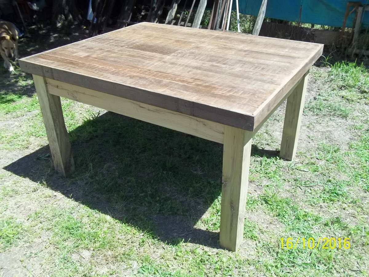 Mesa Rustica Comedor - $ 5.500,00 en Mercado Libre Mesa Rustica Comedor - $ 5.500,00 en Mercado Libre