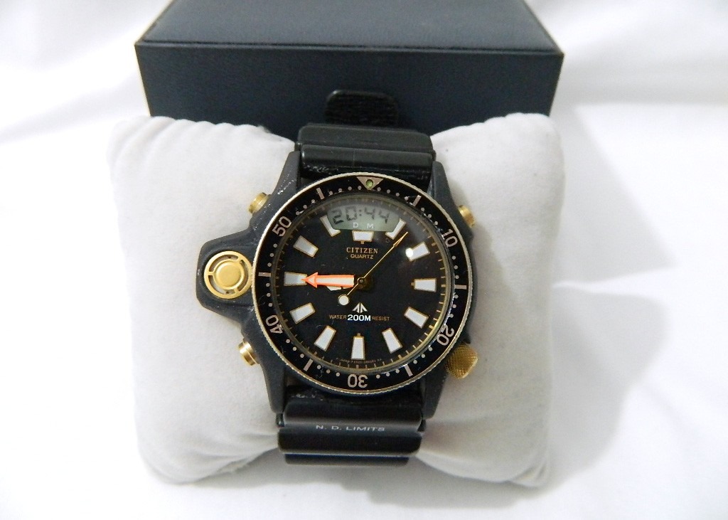 Mh Multimarcas - Citizen Aqualand Co29 Black Titanium Raro - R$ 2.500,00 em Mercado Livre