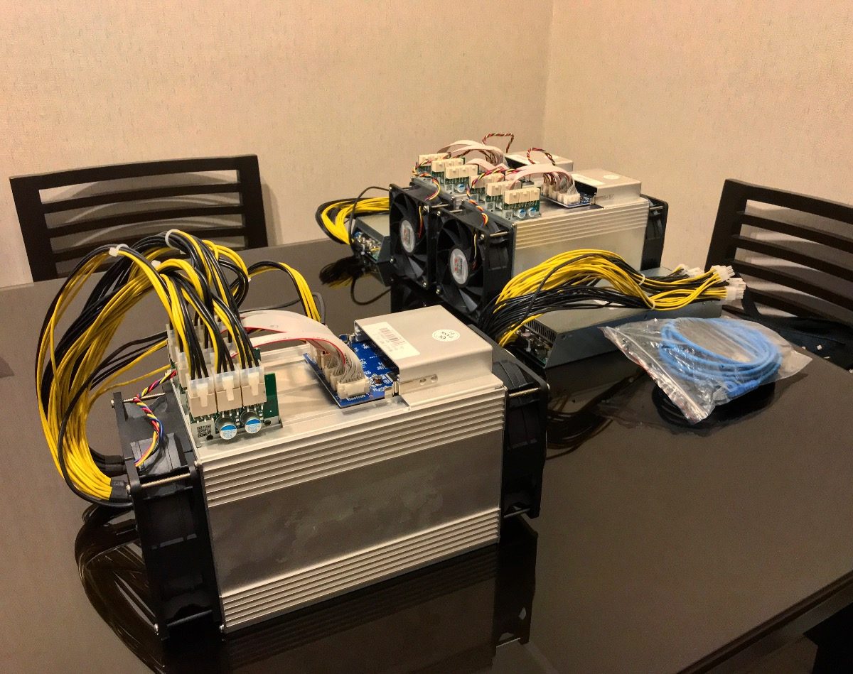 bitcoin miner stocks bitcoin miner stocks