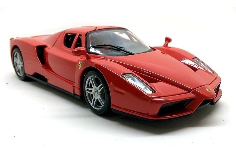 Coche Miniatura BURAGO 1:24 Ferrari Enzo