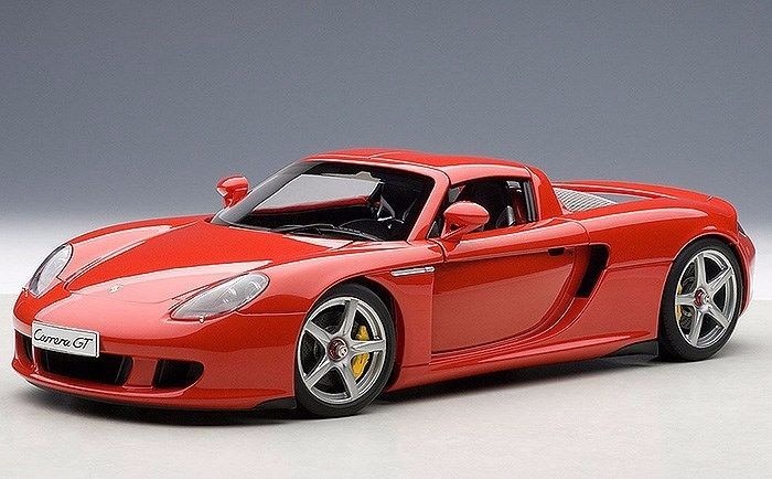 Miniatura Porsche Carrera Gt Vermelha Auto Art 1/18 - R$ 1 