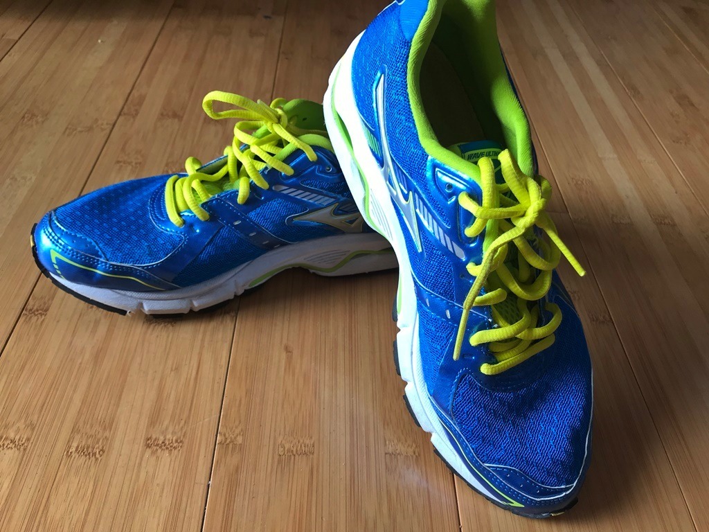 mizuno wave ultima 5 azul