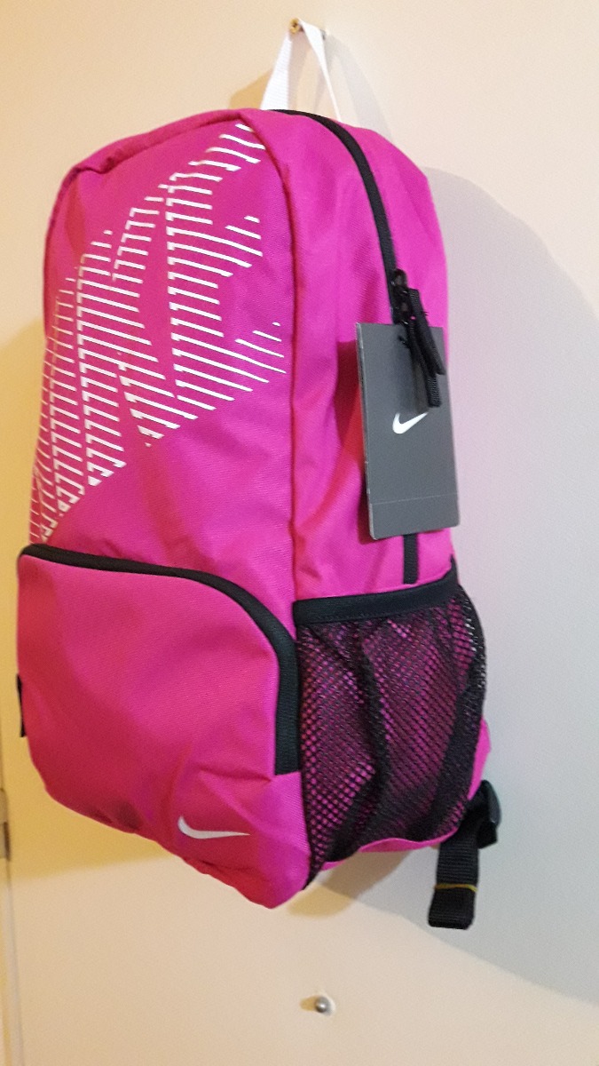 precio de mochila nike original